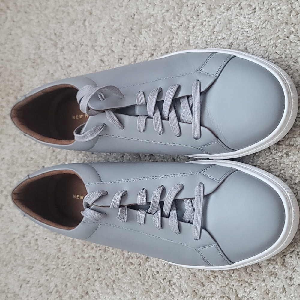 Mens shoes